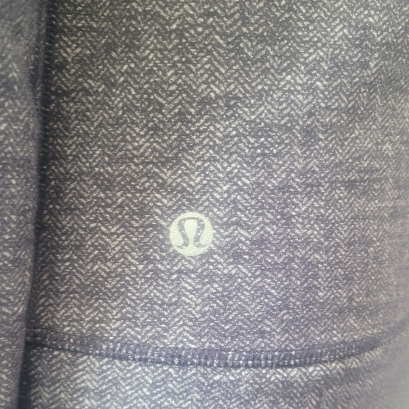 Lululemon Daily Yoga Jacket - Picture 3 of 4